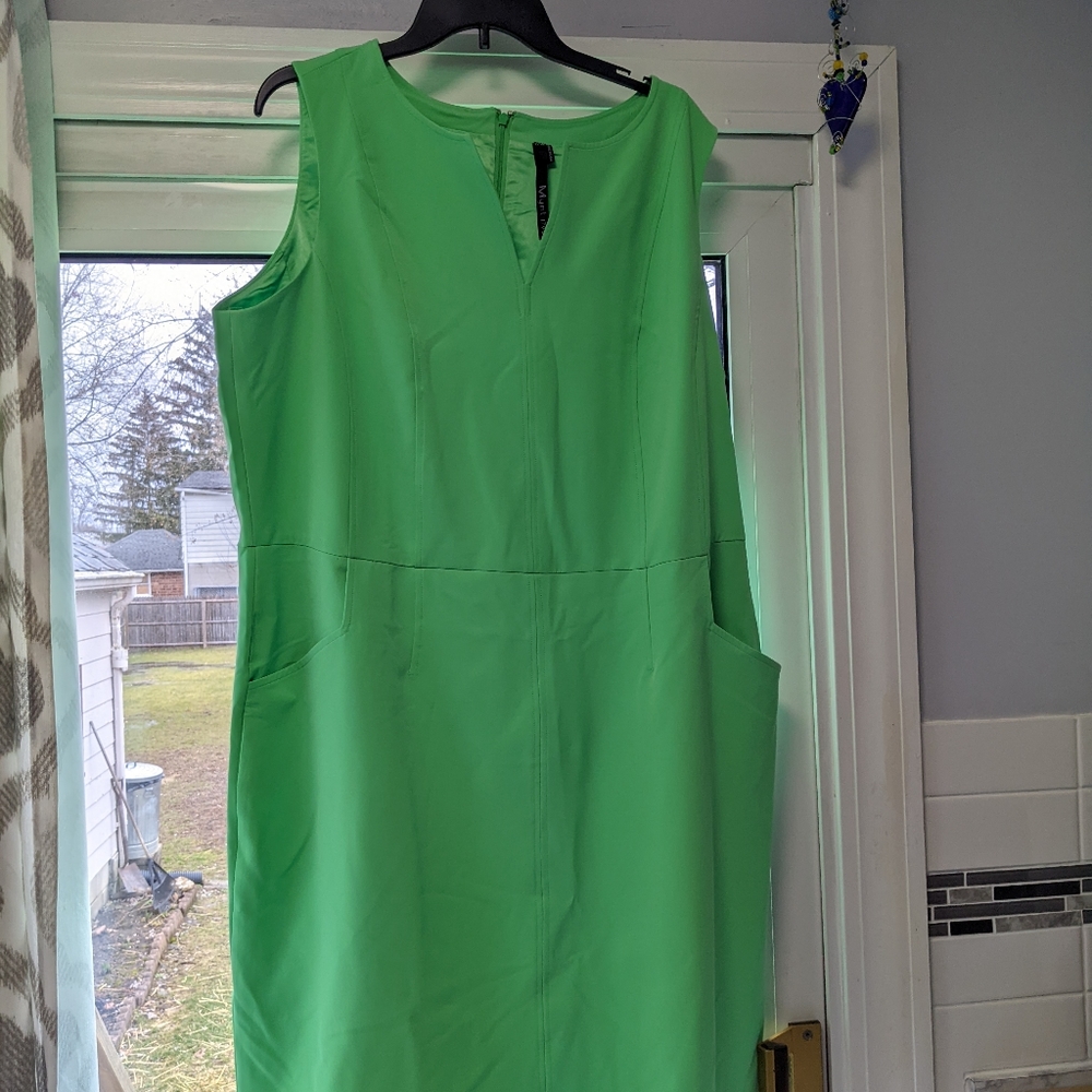 Green sheath dress size 22W